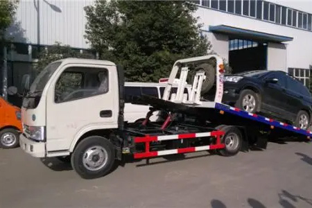 宜凤高速折叠小拖车|汽车拖车服务|附近二十四小时汽车救援
